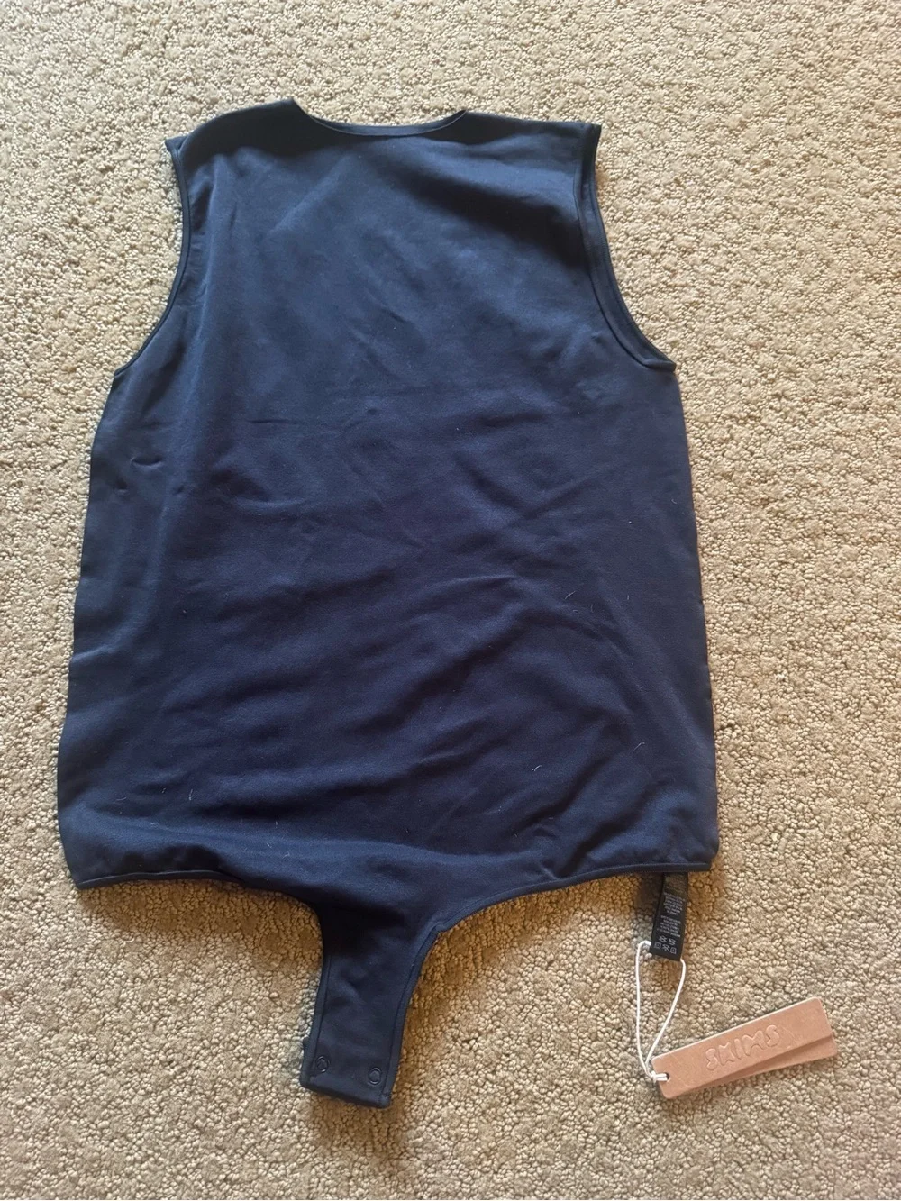 NWT SKIMS Black Essential Sleeveless Crewneck Bodysuit - Size Large